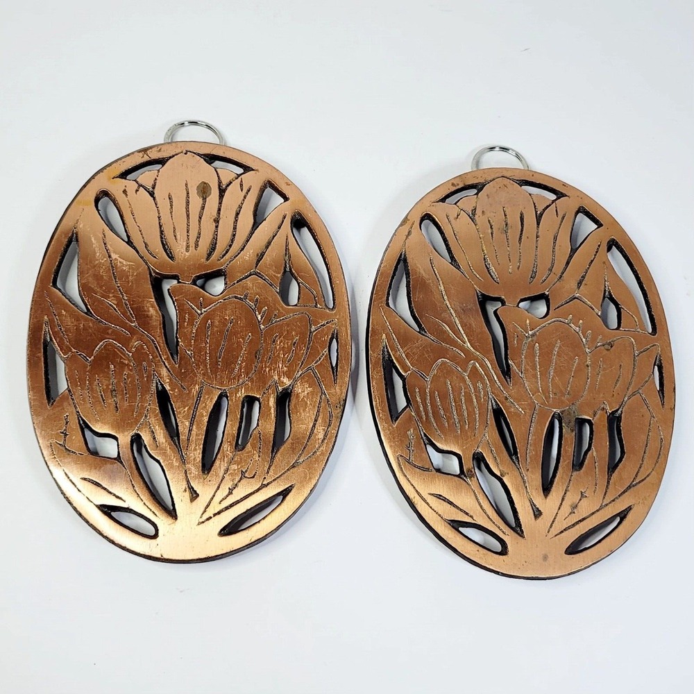 2 Vintage ODI 1997 China Copper Tulips Trivet Footed Hot Plate Pad Wall Decor I8